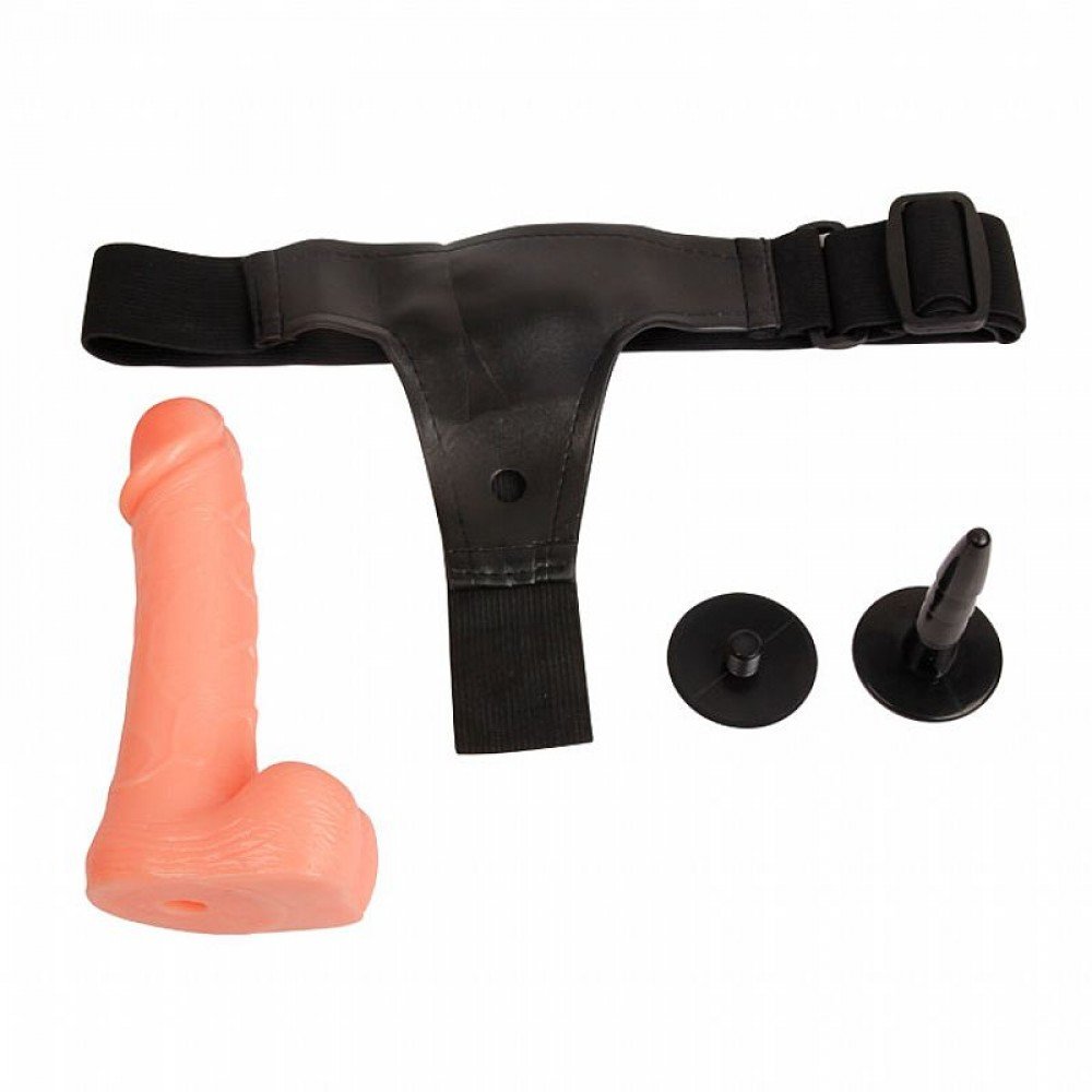CINTA COM PENIS 5437 Cinta com prótese realística em formato de pênis com alça elástica que se adapta a qualquer grossura de perna e quadril. CINTA COM PENIS 5437