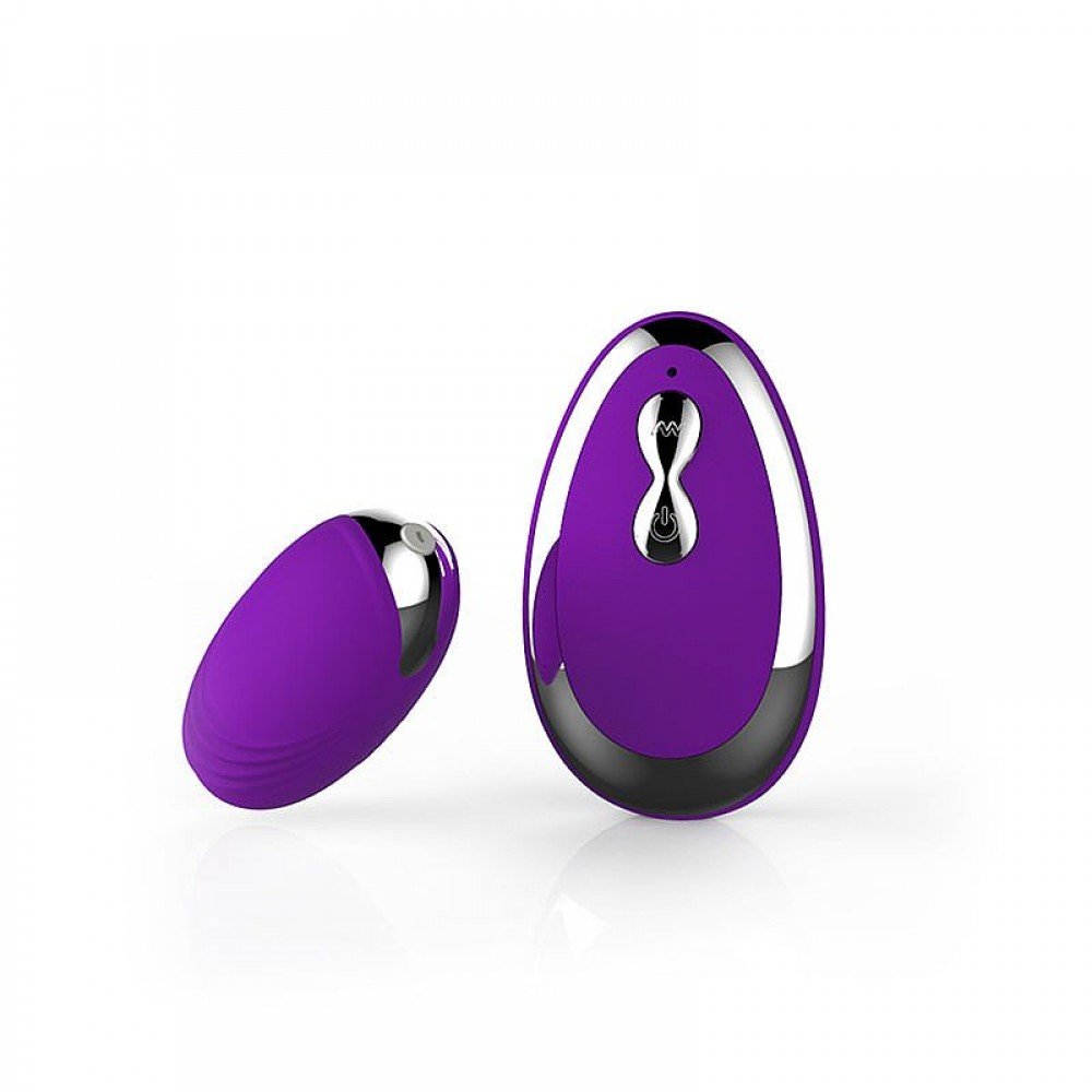 BULLET COM CONTROLE COM FIO XOCOO Vibrador em cápsula tipo bullet, possui 20 modos de vibração, controlada por controle remoto com fio, feito em material macio de toque agradável e fácil limpeza. BULLET COM CONTROLE COM FIO XOCOO