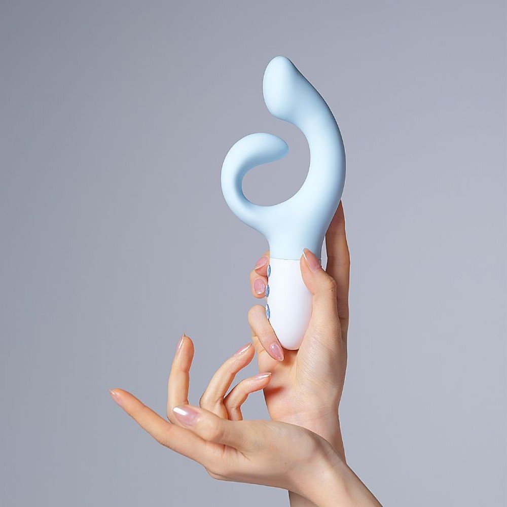 VIBRADOR BIG G 8437 BIG G é um vibrador de ponto G em silicone, com 5 Modos de vibração com 5 intensidades e aquecimento de 40° conforme a vibração. VIBRADOR BIG G 8437