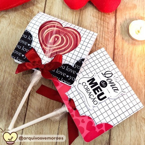 PORTA PIRULITO EMBAGEM CORAÇÃO 