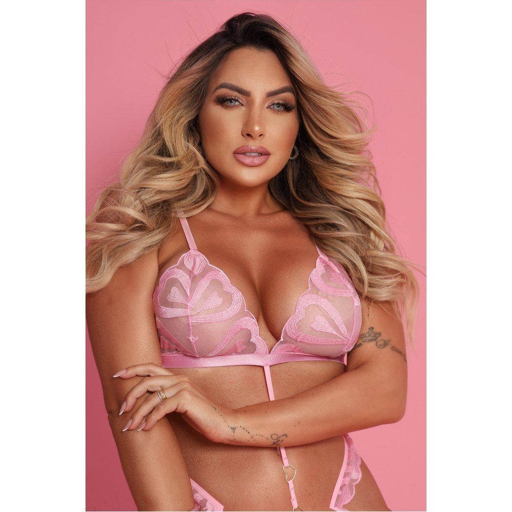 BODY GOLDEN GLOW ROSA 5122 Tem segredos que não foram feitos pra ficar escondidos, E com o Body golden Glow Tallyta, o seu corpo vai ser o maior deles revelado em cada curva, em cada detalhe rendado, em cada olhar de quem tiver o privilégio de te ver com BODY GOLDEN GLOW ROSA 5122